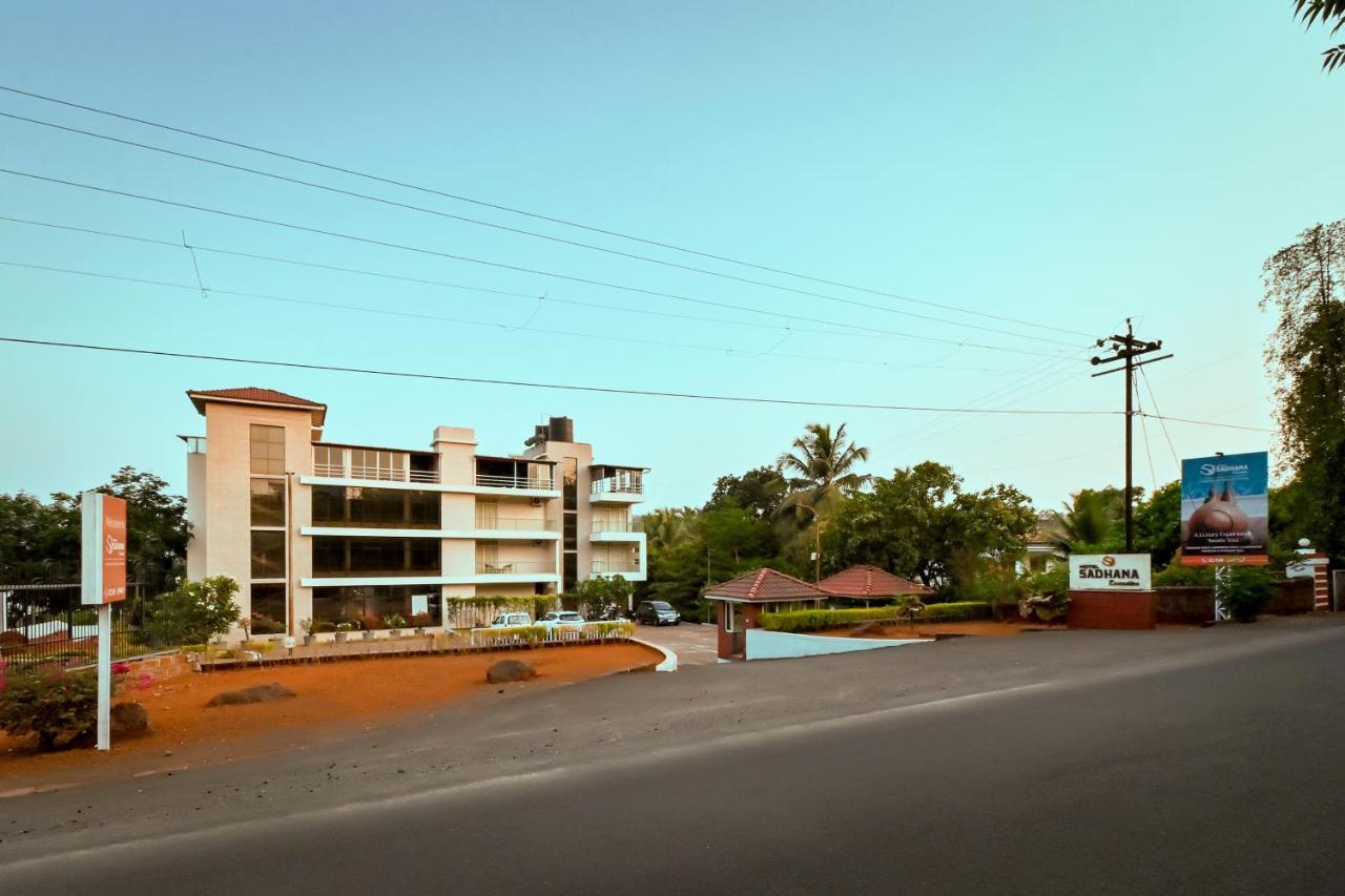 Hotel Sadhana Executive Dapoli Exterior photo